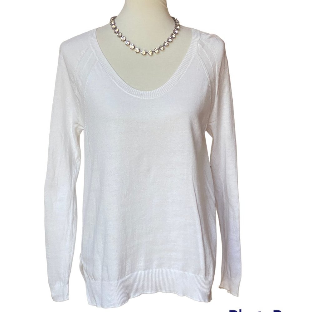 Gap White Lightweight Sweater Top